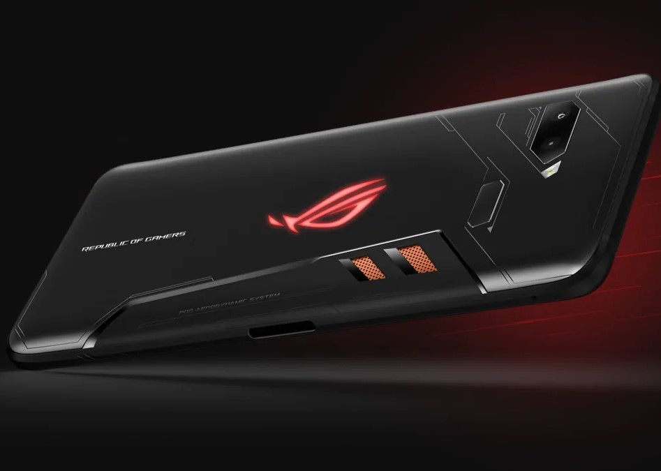 The Asus ROG Phone 2 Is the Most Powerful Android Phone