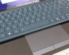 The two touchscreens may be versatile, but the keyboard and virtual clickpad can be clunky to use (Image source: Notebookcheck)
