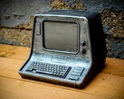 Raspberry Pi: Turn the popular single-board computer in a Fallout 4 desk terminal. (Image source: Power Up Props)