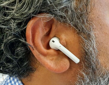 Apple's AirPods, while odd-looking, are purpose designed to assist with clearer calls. (Source: Notebookcheck)
