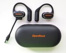 The OneRock Link 20 open-ear earphones feature a 5-mic AI-powered noise reduction system for clearer voice calls.. (Image source: Notebookcheck)