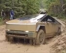 Tesla's Cybertruck managed to defeat a relatively troublesome mud puddle in its third attempt. (Image source: Andrew Hodgdon via Facebook)