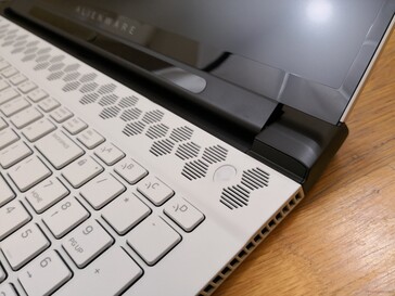 Alienware logo is the Power button. Unfortunately, it does not double as a fingerprint reader