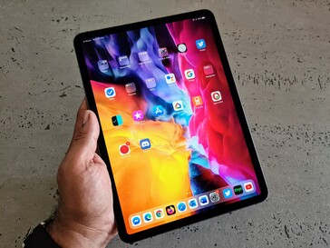 The 2020 iPad Pro picks up some useful tweaks. (Source: Notebookcheck)