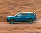 Rivian's R1S appears to be able to travel 410 miles on a single charge when equipped with a Max battery. (Image source: Rivian)