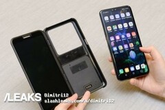 The &#039;LG V50&#039; alone and in its alleged dual-display case. (Source: SlashLeaks)