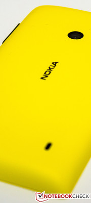 Nokia's yellow Lumia 520 features a high-end build and