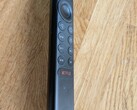 The Shield remote certainly serves its primary function, but it does have some quirky design choices (Image Source: Notebookcheck)