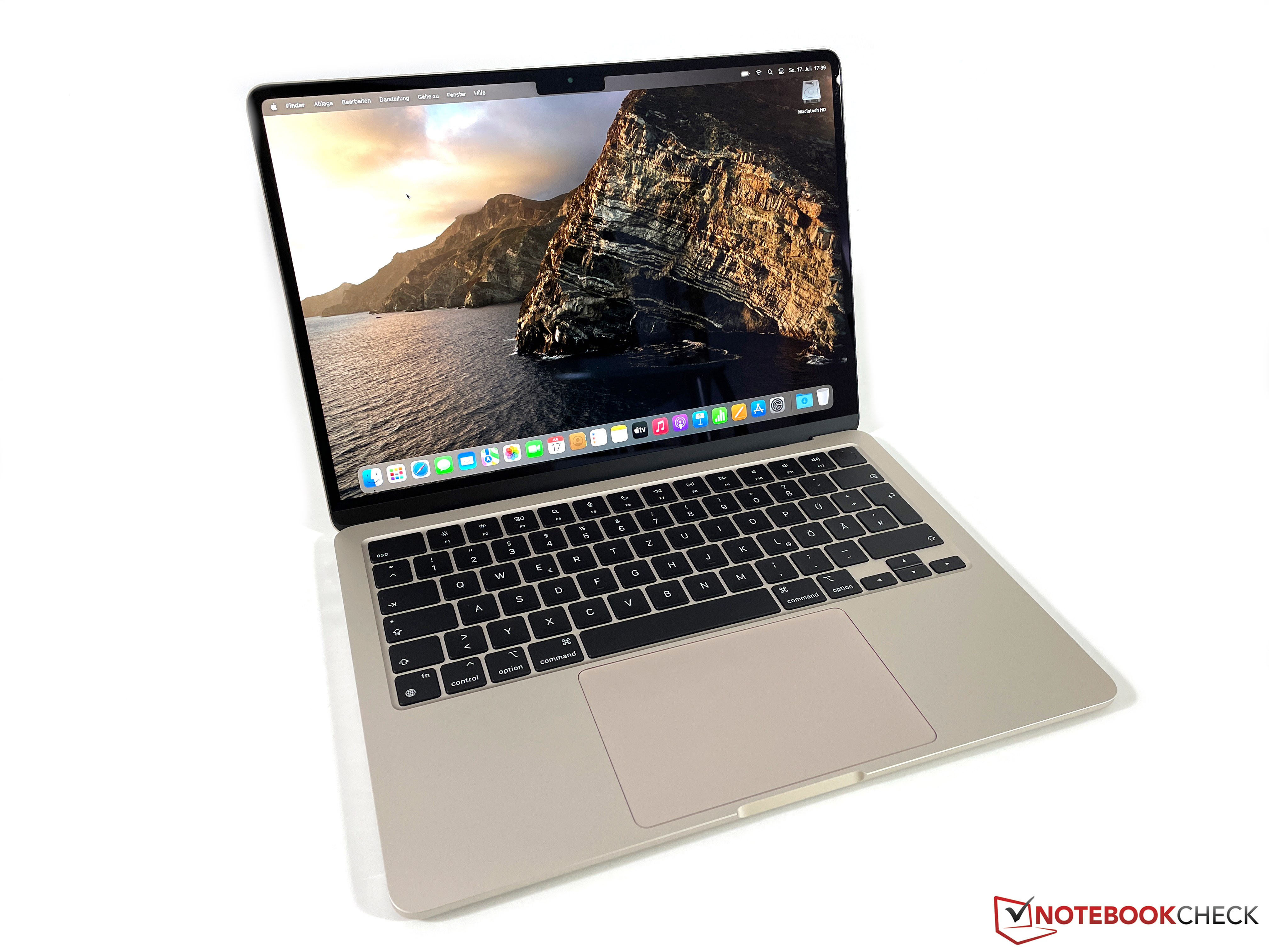 Refurbished 13-inch MacBook Air Apple M2 Chip with 8‑Core CPU and