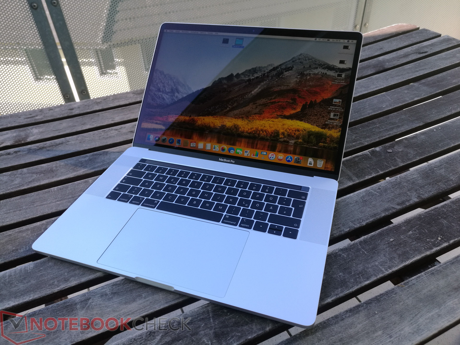 MacBook Pro 2018 32GB 1TB Core i7 15inch