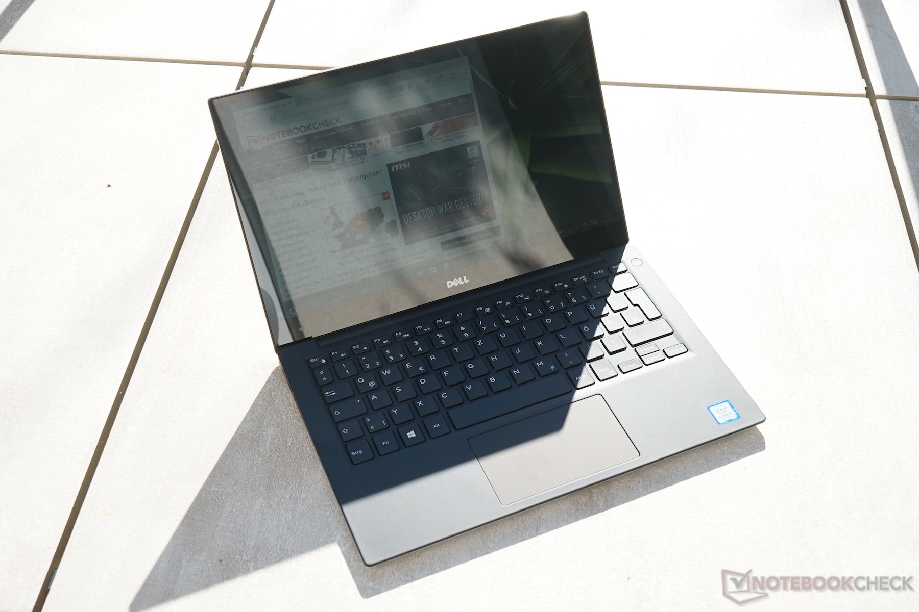 Dell XPS 13 9360R (i5-8250U, QHD) Laptop Review - NotebookCheck