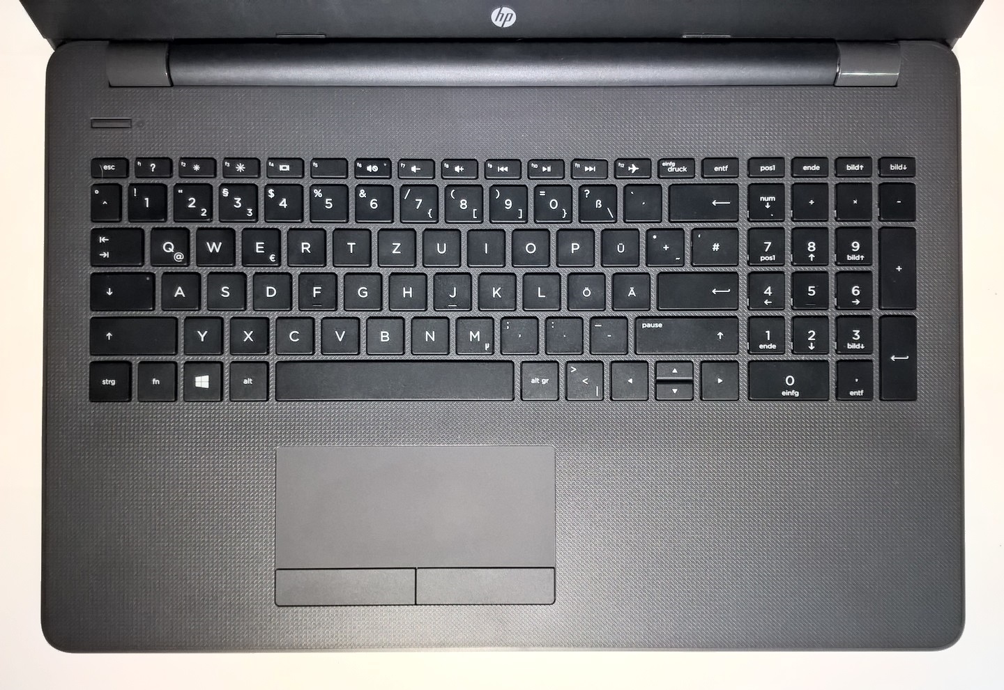HP 255 G6 (A6-9220, Radeon R4) Laptop Review - NotebookCheck.net ...
