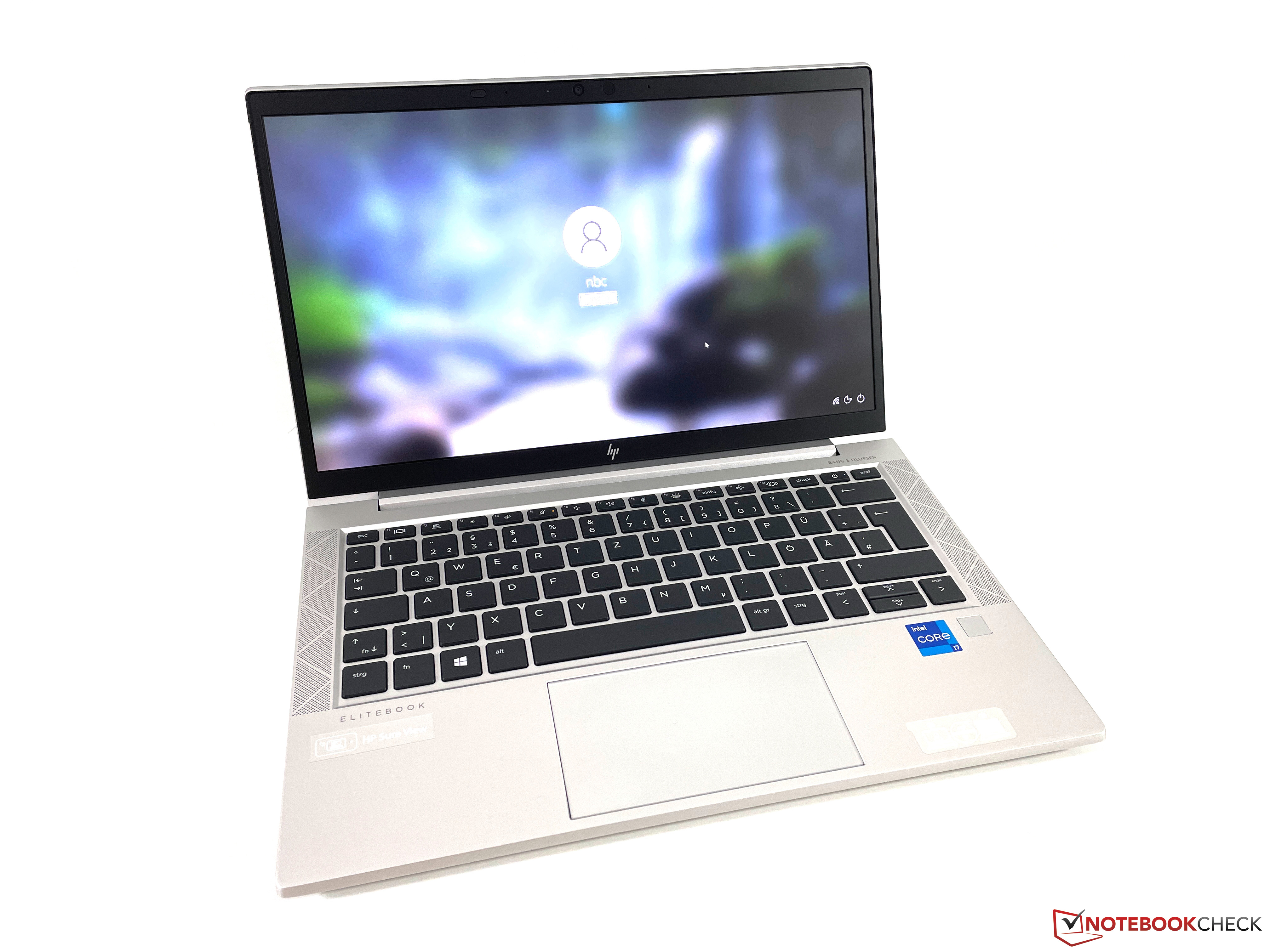 HP EliteBook 830 G8 business laptop in review: The 1,000-nit ...