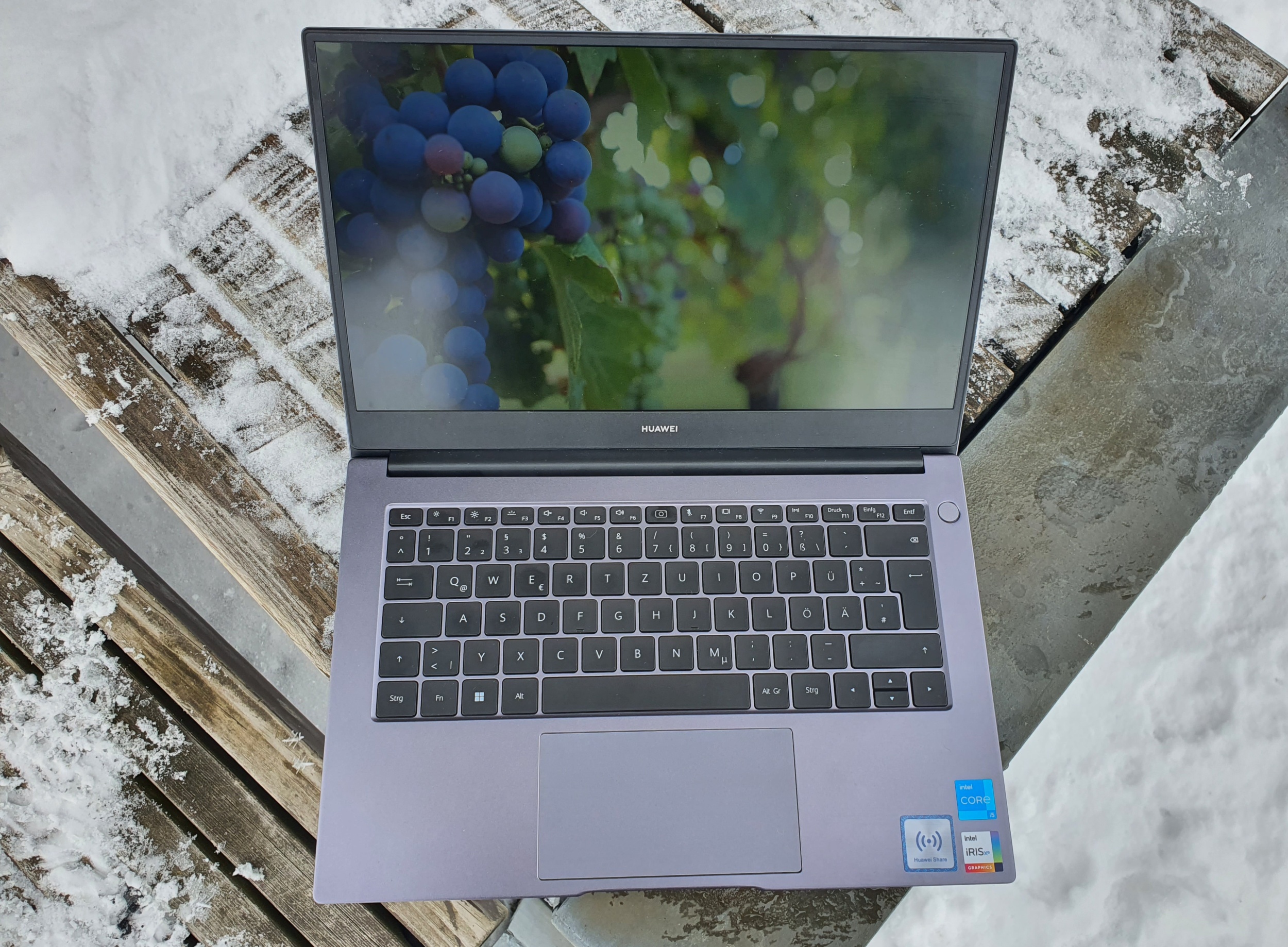 Huawei MateBook D (2022) 14 NotebookCheck.net Reviews review: laptop beginners - for Unibody