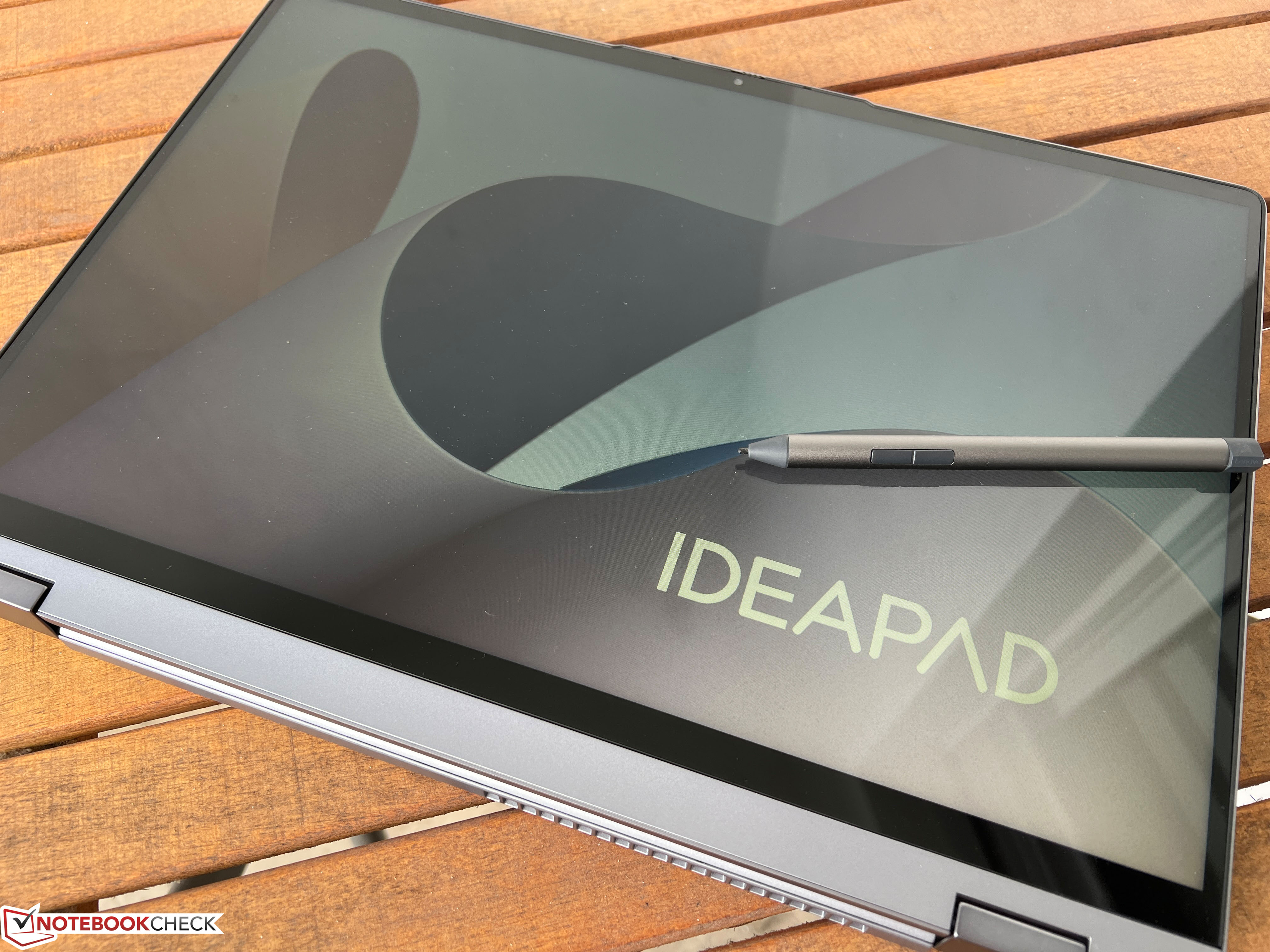 Tablette PC Portable 2en1 - Accent Surf 1000 Android 16Go 1Go Ram