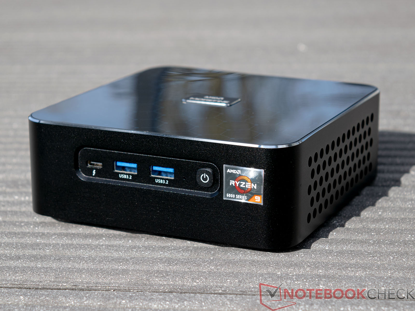 Hannspree Micro PC review: a fantastic contraption - Review - Other  products