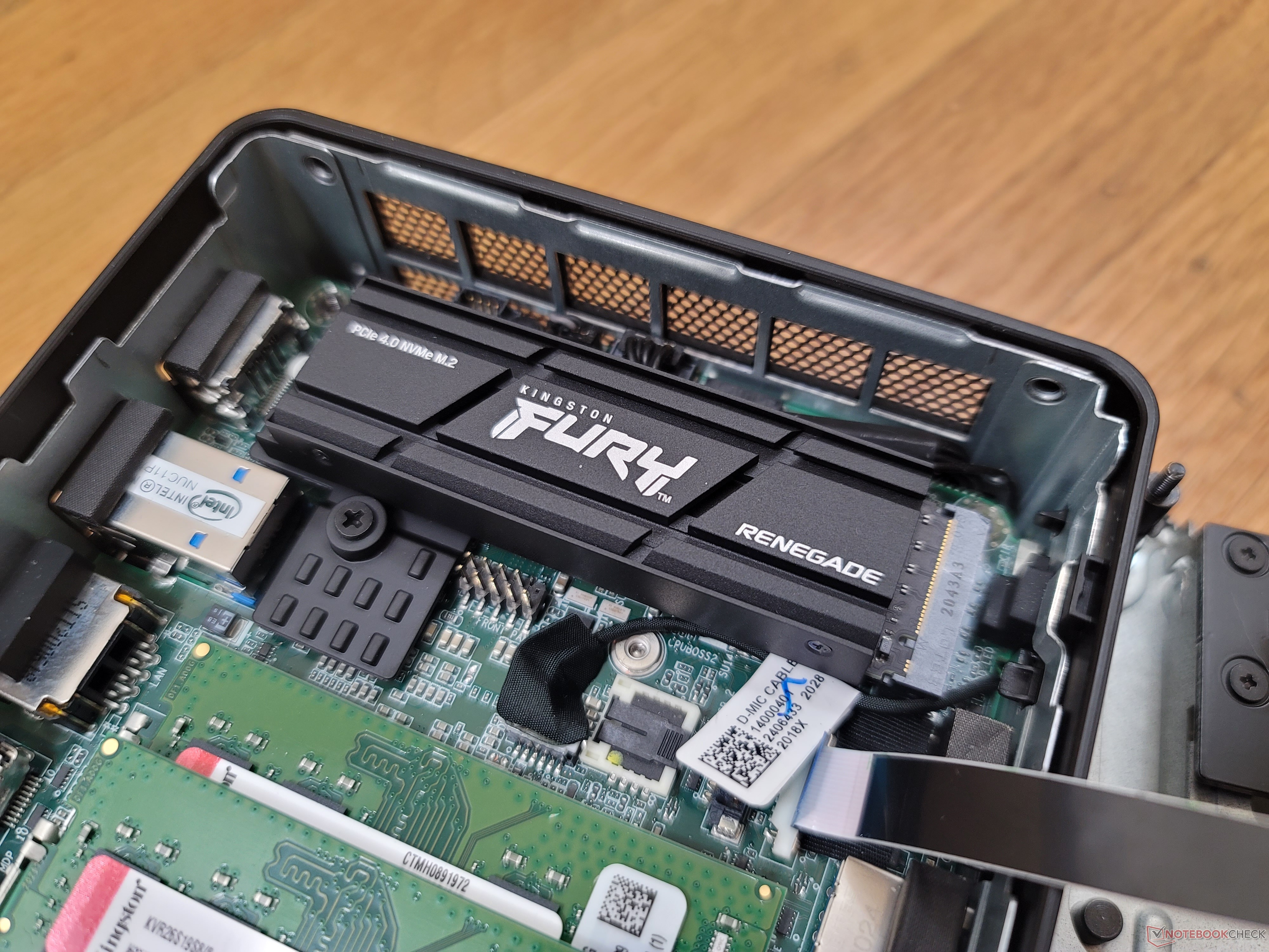 Kingston FURY Renegade - SSD - 2 To - PCIe 4.0 (NVMe) (SFYRD/2000G)