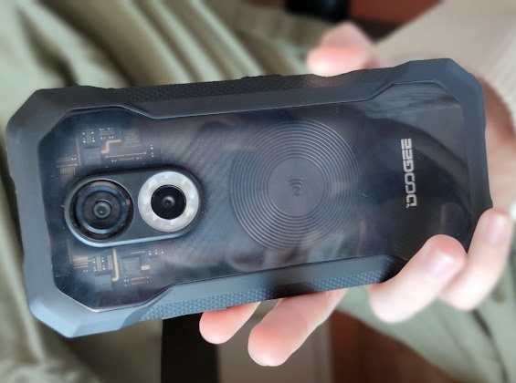 Doogee S98 hands-on: A stylish rugged handset suited for the office,  industrial hall, and beyond -  News