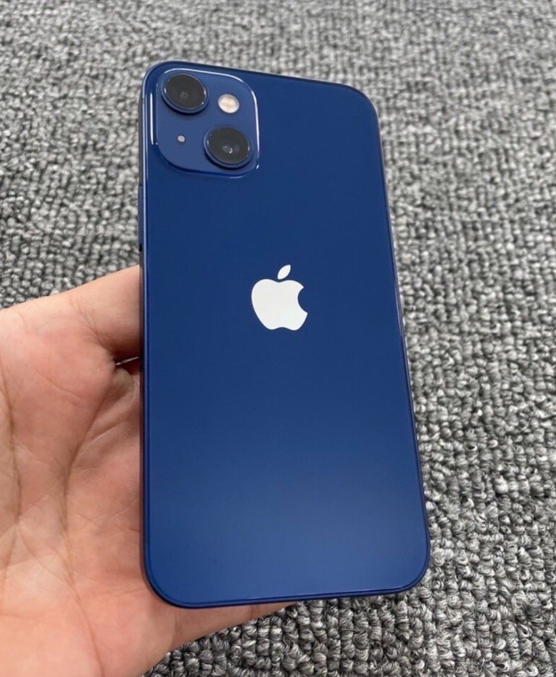 Alleged iPhone 13 mini prototype leaks with a revised camera