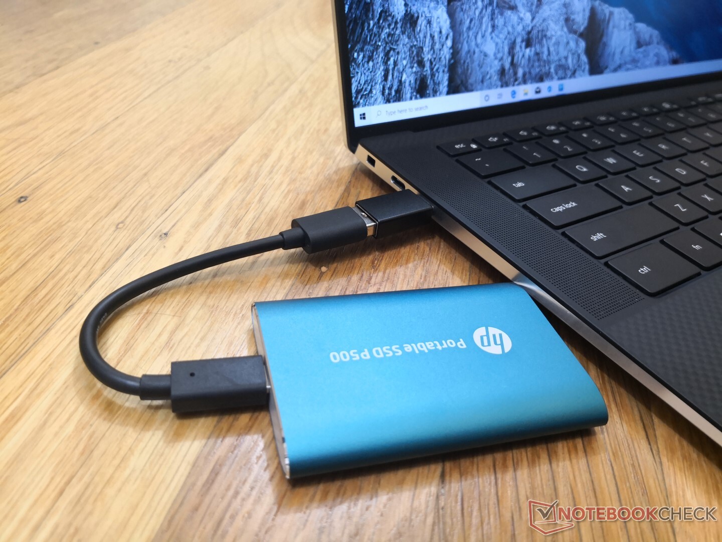 All-aluminum 1 TB HP P500 external SSD weighs just 1.7 oz, offers up to 460  MB/s read rates -  News