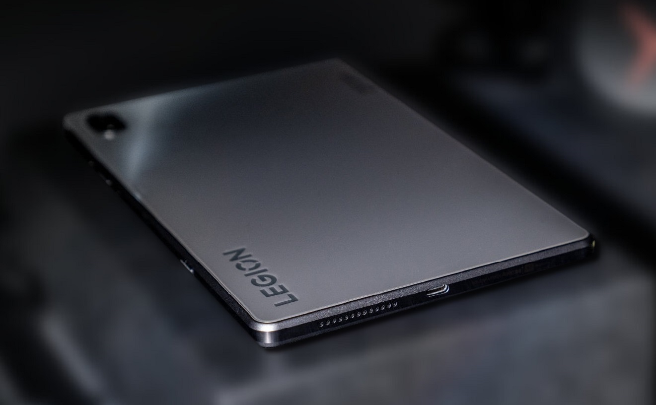 Lenovo Legion Y700 gaming tablet stuns in real-world photos as