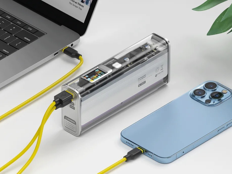 Shargeek Storm 2 and Storm 2 Slim are NOT your typical power banks •  TheTechieGuy