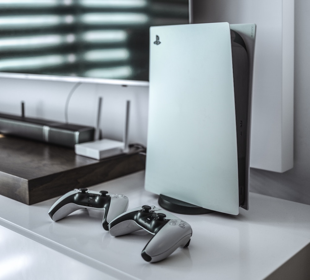 Modder Beats Sony To Making A PlayStation 5 Slim And It Looks