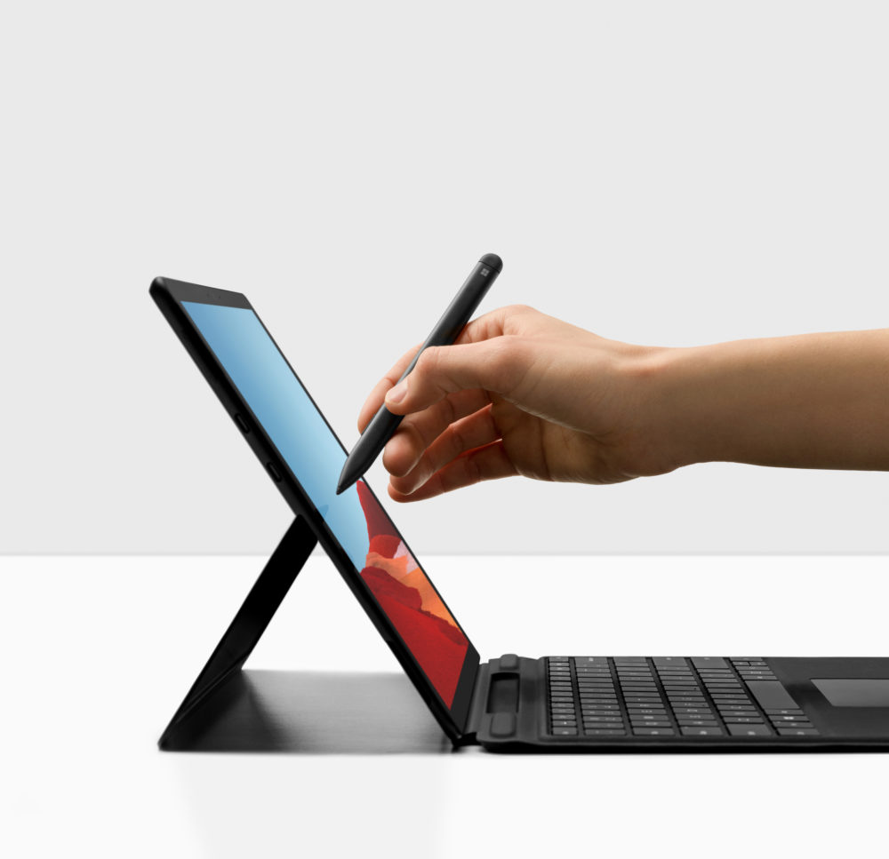 Microsoft's Surface Pro 8 Redefines Tablet Computing Again