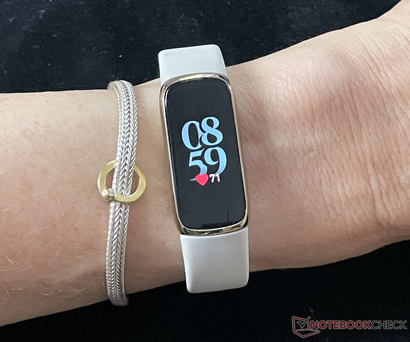 Graphic Active Band For Fitbit Luxe | StrapsCo