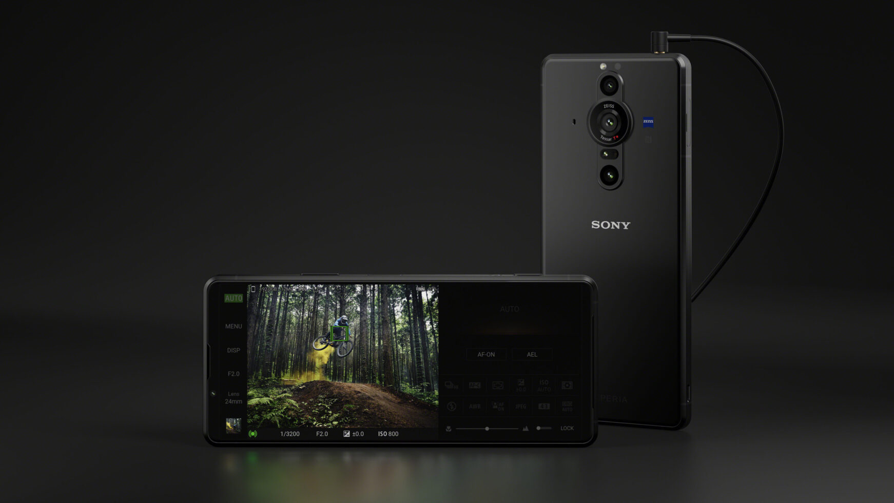 Sony teases night shots taken on an Xperia PRO-I, but it utilise all of its 1.0-inch camera sensor - NotebookCheck.net News