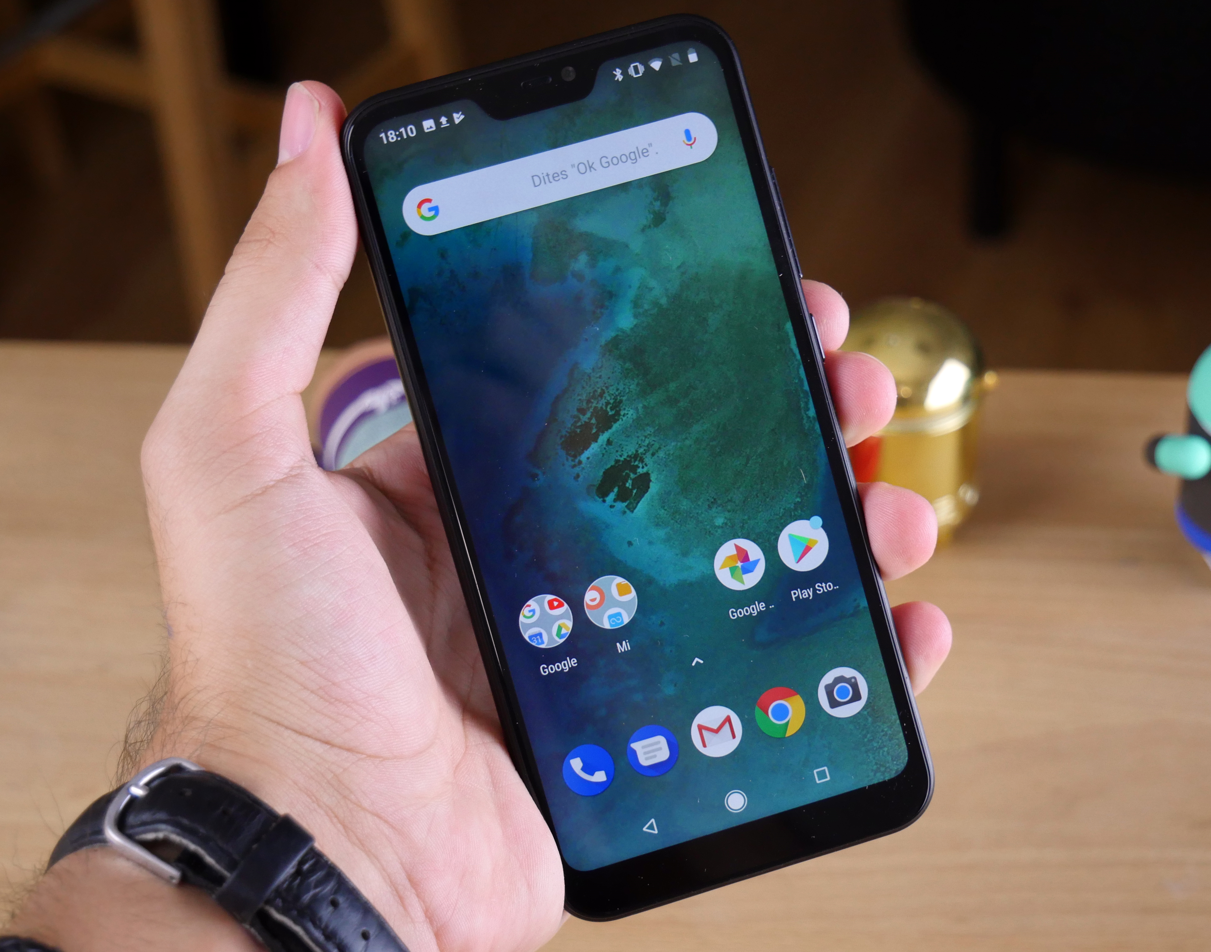 Xiaomi fuels speculation that it has binned the Mi A2 Lite after just one  OS upgrade -  News