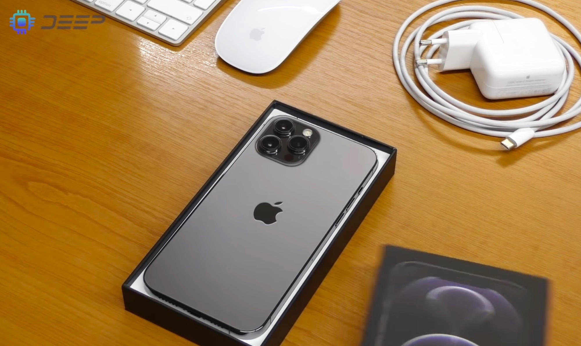A modified Apple iPhone 12 Pro Max with an MFi-certified USB Type-C port is  now orderable -  News