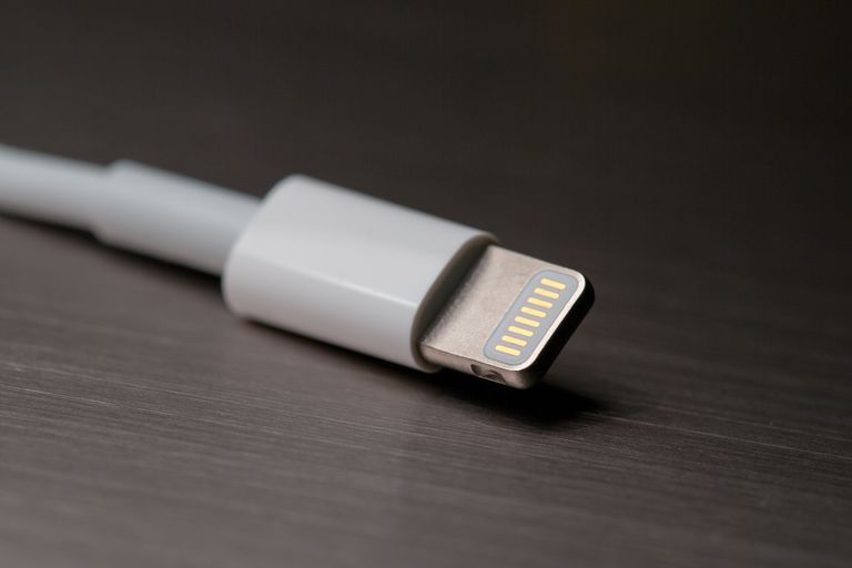 EU Commission might go after Apple's Lightning Connector -   News