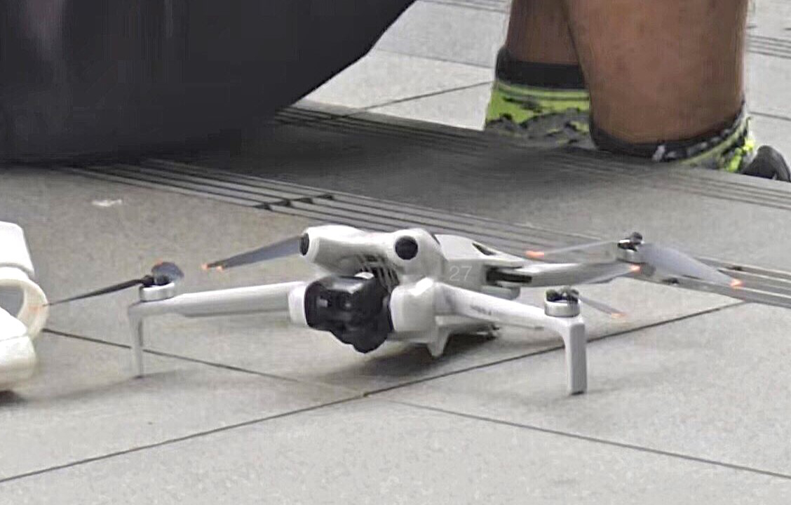  DJI Mini 4 Pro Quadcopter Drone with 128GB Card