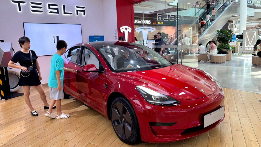 Tesla Model 3 Highland to enter mass production of 10,000 units a month -   News