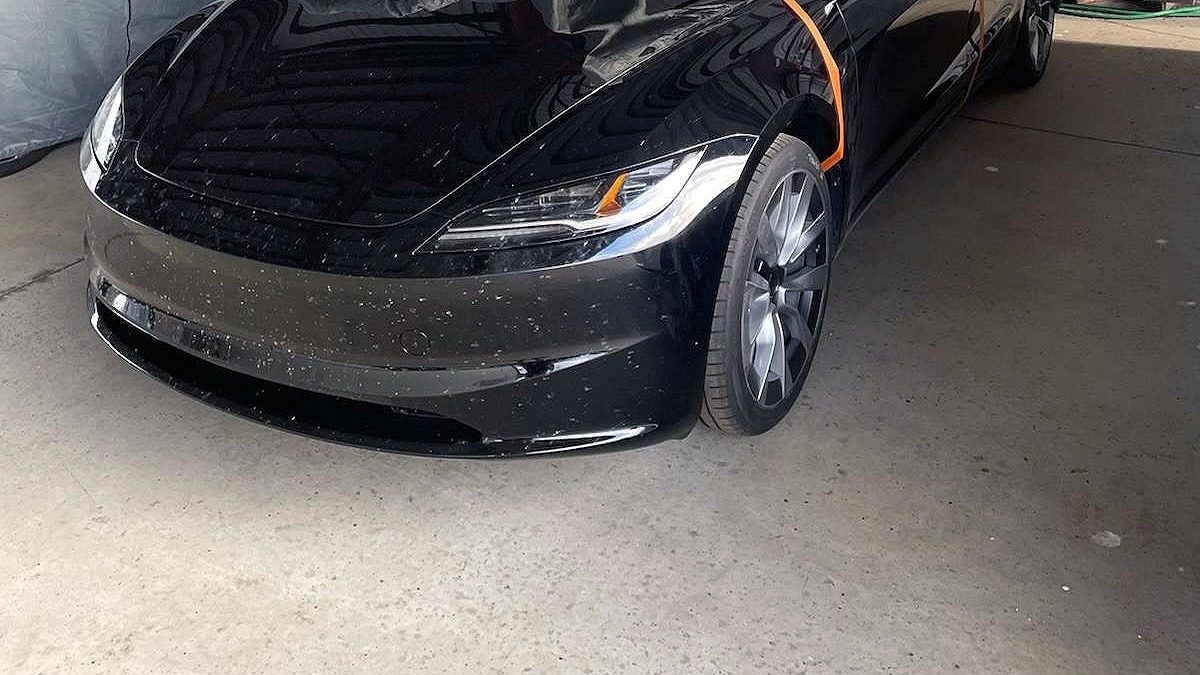 Larger Model 3 facelift with more aggressive design nears production as  Tesla tries to prevent spy shots -  News