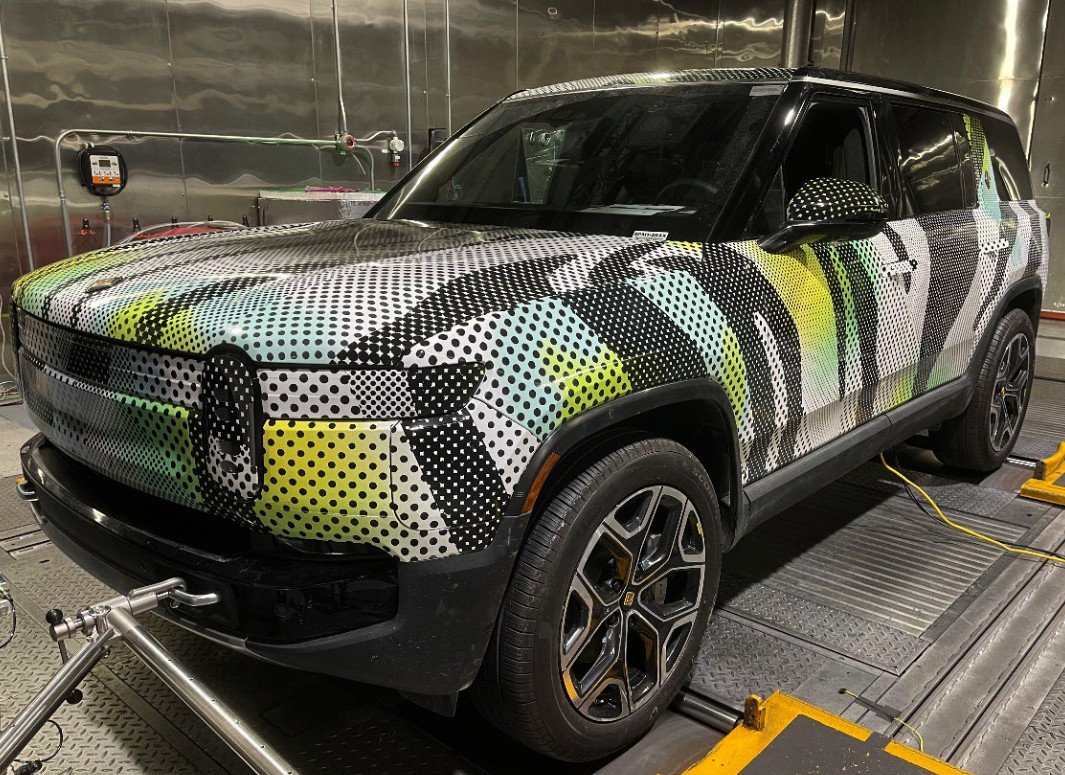 Leak spoils 2025 Rivian R1T, R1S changes smaller, cheaper LFP battery