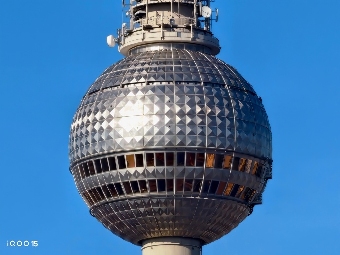 Official camera samples of the iQoo 15. (Image source: Weibo)