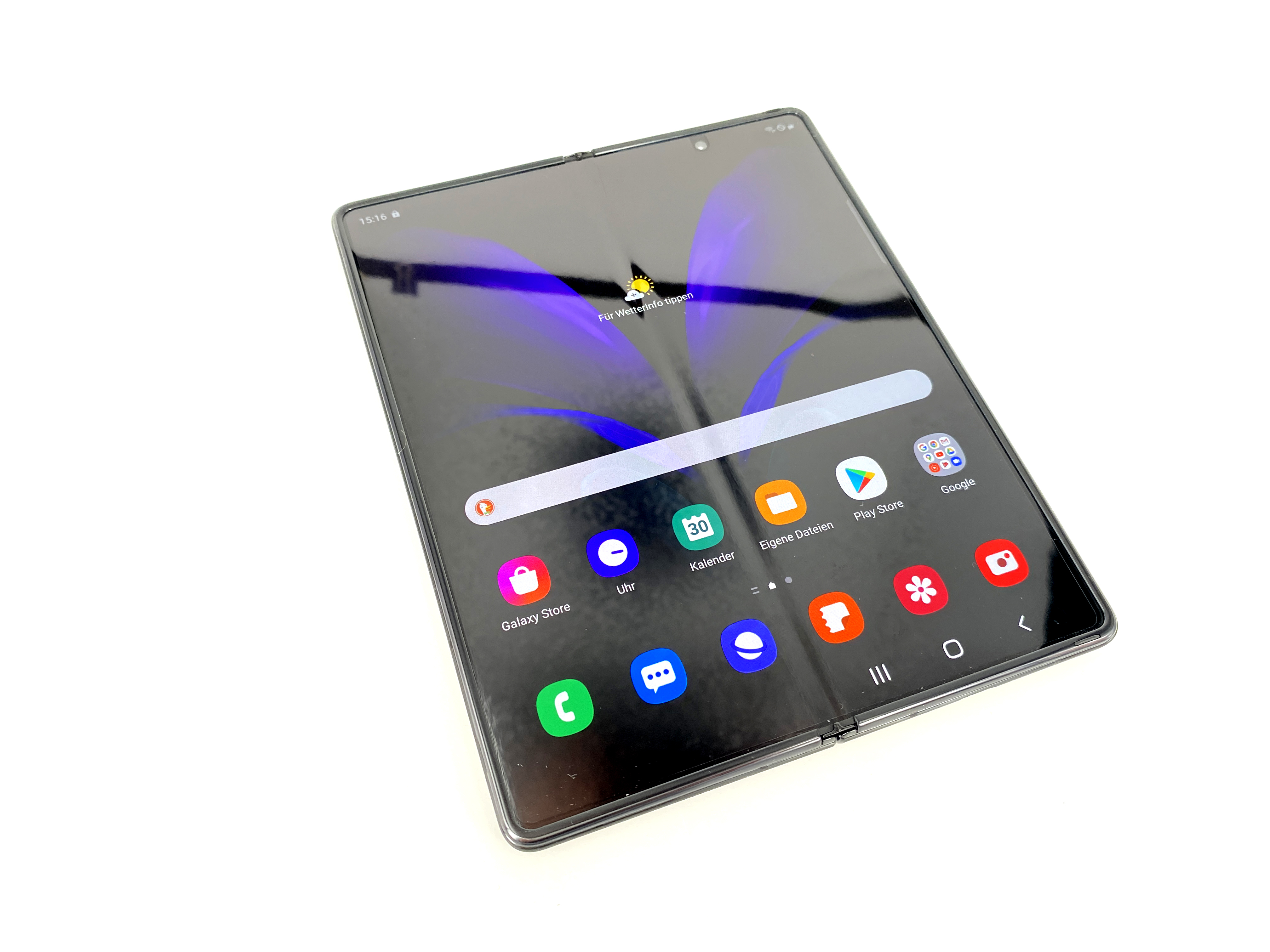 Samsung Galaxy Z Fold2 5g Smartphone Review A Great And Expensive Foldable Phone Notebookcheck Net Reviews
