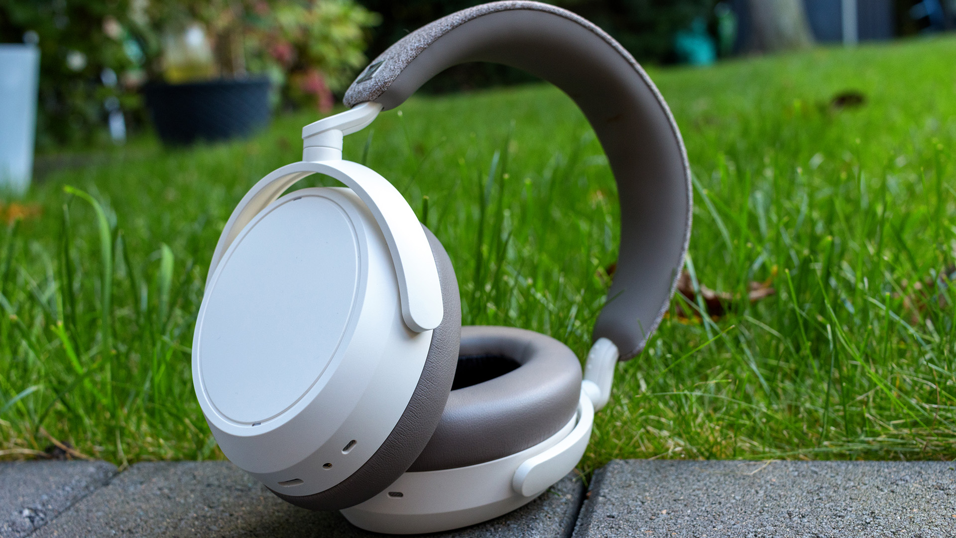 Sennheiser Momentum 4 Wireless Headphones on sale: Save $74 on these  noise-canceling over-the-ear headphones.