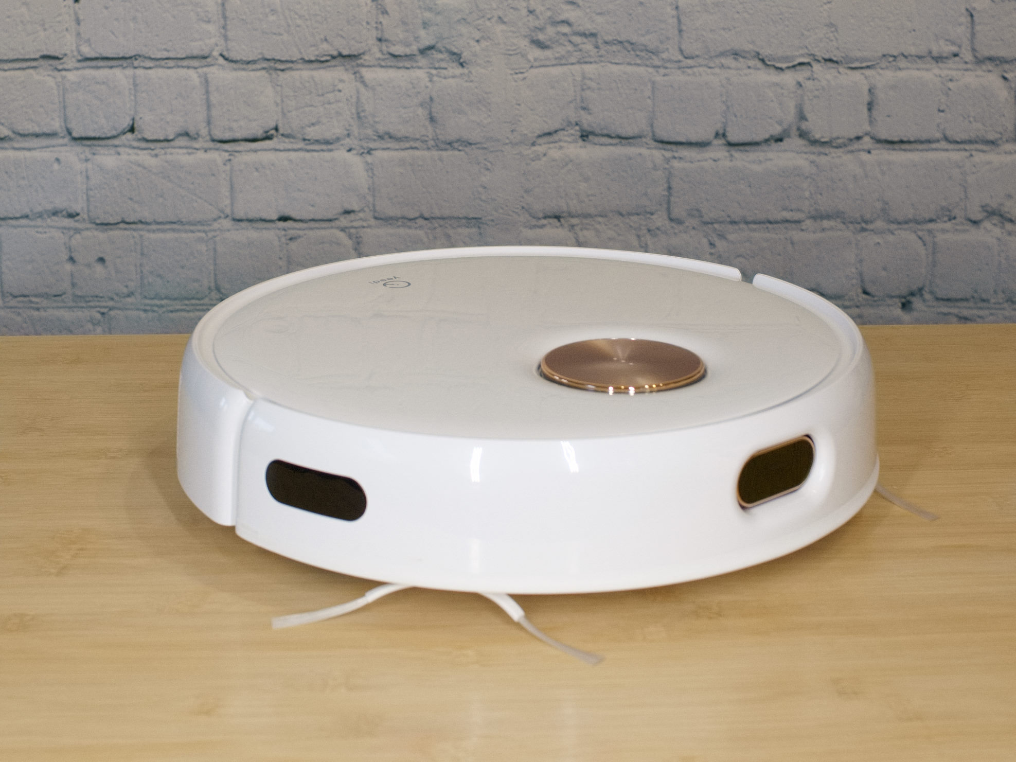 Yeedi Floor 3 Station : Test, avis et présentation du robot aspirateur- laveur