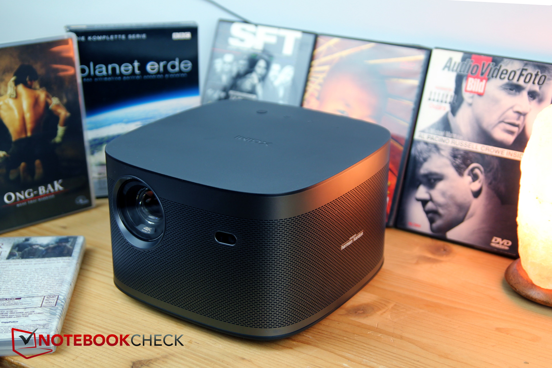XGIMI Horizon Pro Review - Compact 4K Projector on a Budget - Daytime Use