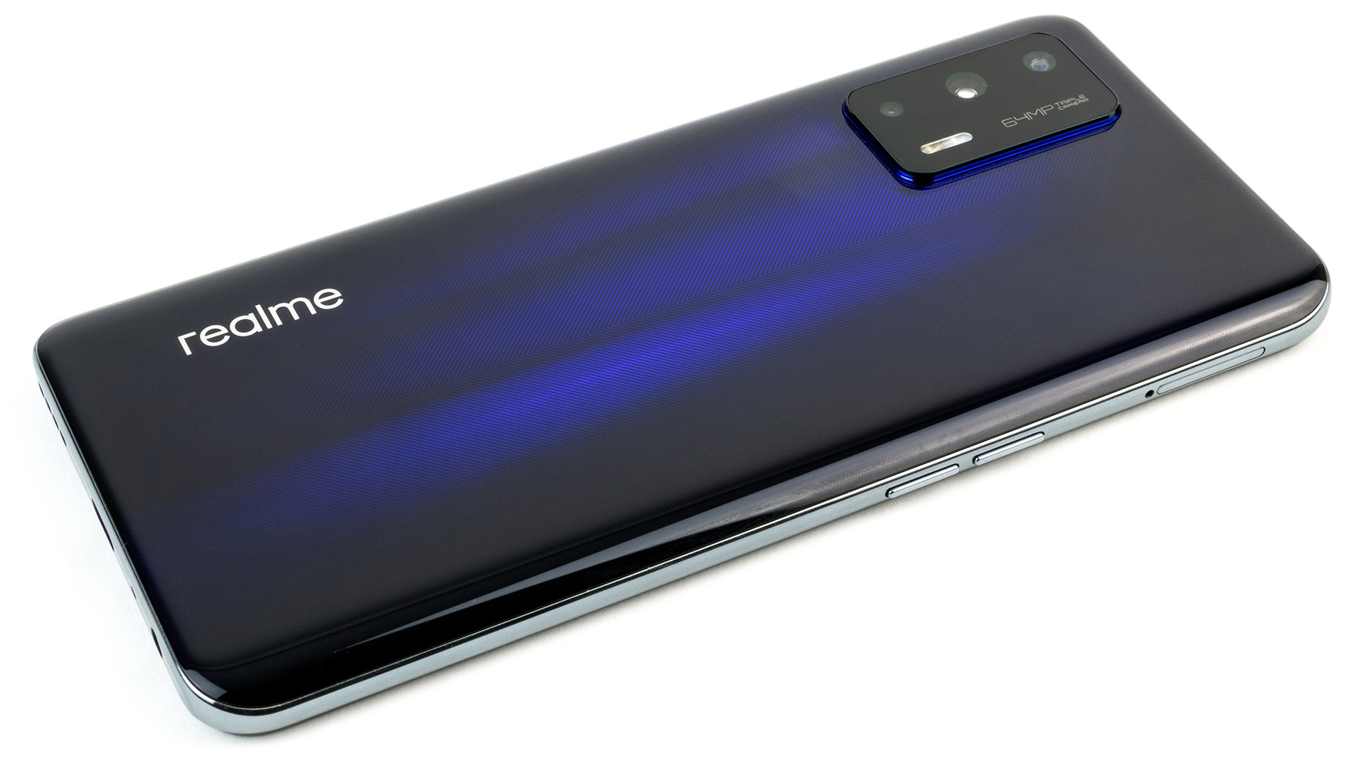 Realme GT 5G Smartphone Review - Strong alternative to the Poco F3