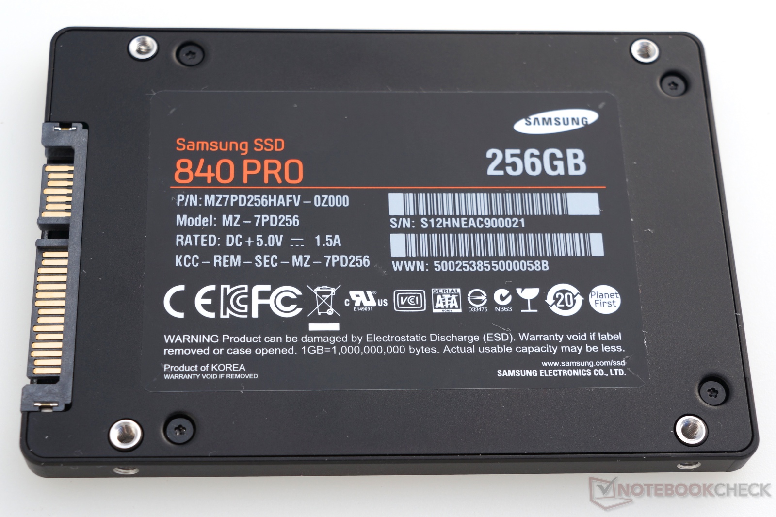 Review Samsung 840 Pro Series: 256 GB - NotebookCheck.net Reviews