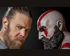 Ryan Hurst and Kratos statue face-to-face from God of War game. (Image source: Prime Video via X)