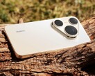 The Huawei Pura 90s Pro Max features a 200 MP telephoto camera.