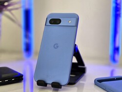 Google Pixel 8a review. Test device provided by Google Germany.