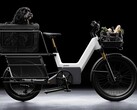The Lemmo 3 carries a lot of luggage without being much larger than a conventional e-bike.