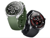 OnePlus Watch 3 in Obsidian Titanium and Emerald Titanium. (Image source: OnePlus)