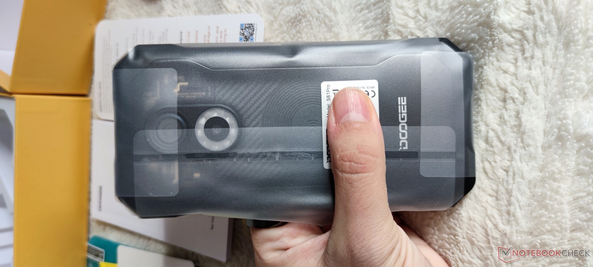 Smartphones resistentes Doogee S61